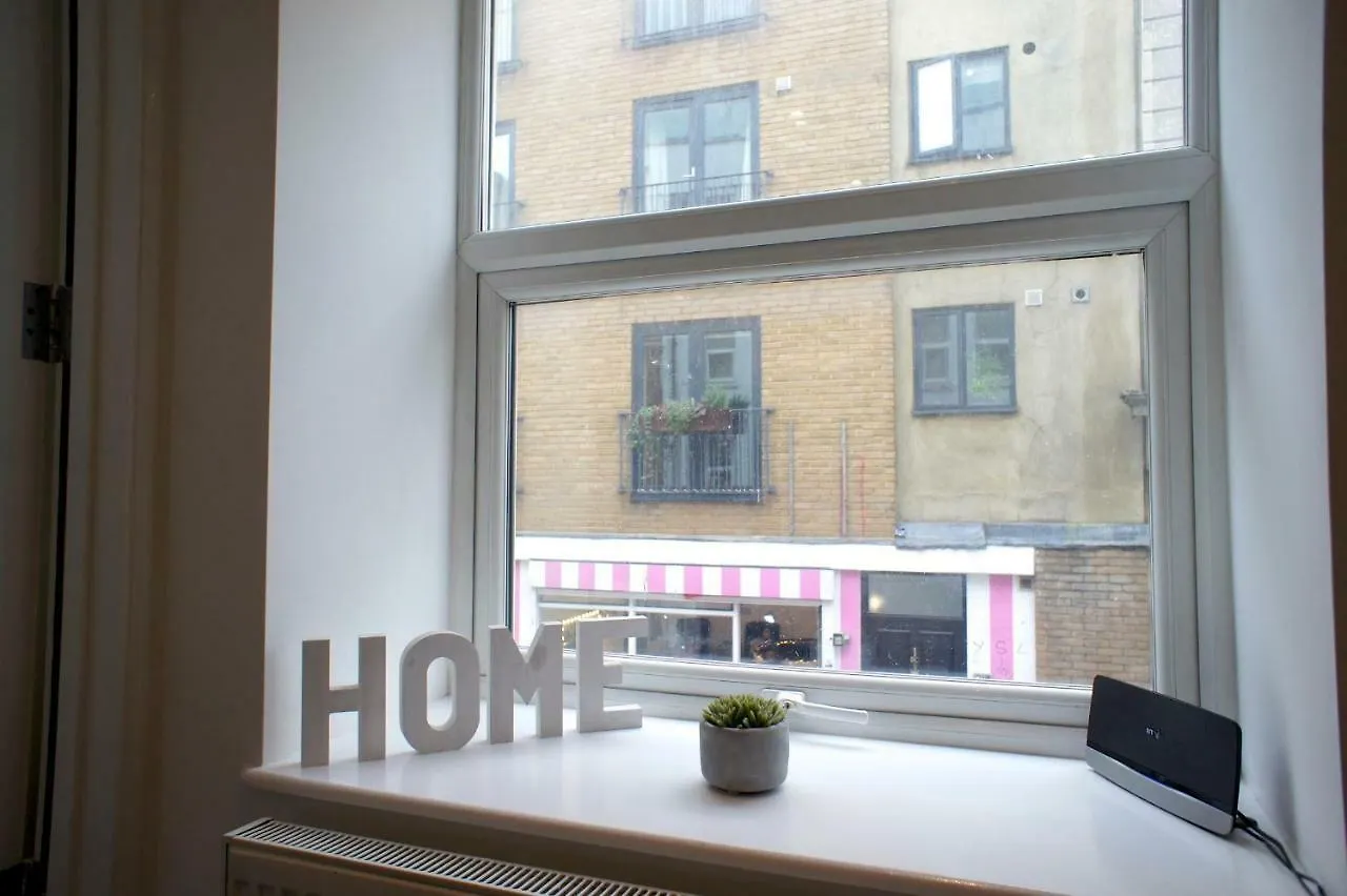 Redchurch House London Apartment
