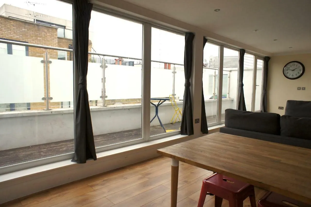 Redchurch House London Apartment